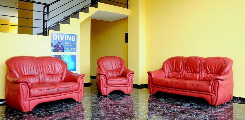 Shine In Kobuleti Hotel Luaran gambar
